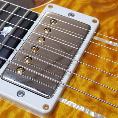 2020 PRS Santana Retro Wood Library Quilted Maple Top with Brazilian Fretboard & Rosewood Neck, Excellent Condition with OHSC & Paperwork! image 16