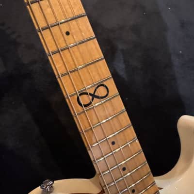 Chapman ML3 Pro Traditional - white dove image 6