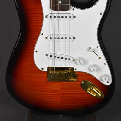 1996 Fender 50th Anniversary American Stratocaster image 11