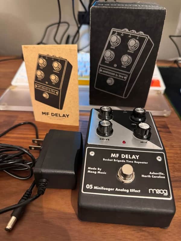 Moog Minifooger MF Delay v2 2010s Black image 1