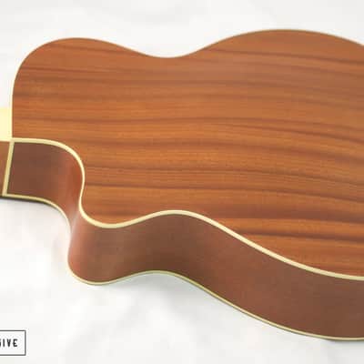 Guild Westerly Collection OM-240CE Natural image 8