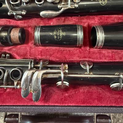 Buffet Crampon E11 wood Clarinet image 3