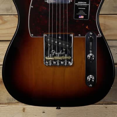 Fender American  Professional II Telecaster Electric Guitar 3-Color Sunburst w/ Case image 2