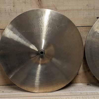 Zildjian  14" Canadian Hollow Logo New Beat Hi-Hat Cymbals (Pair) 1970s image 4