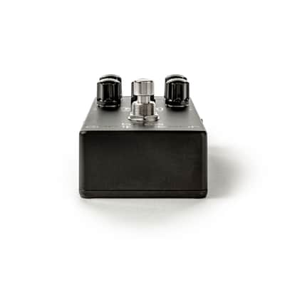 MXR M87 Bass Compressor Blackout Edition - Effects for Bass image 4