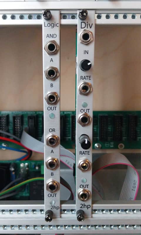 2hp Div - Clock divider / multiplier for Eurorack image 1