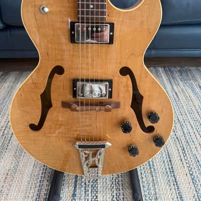 Heritage H-575 Carved Solid Top Used Bild 2