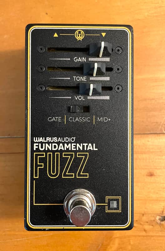 Walrus Audio Fundamental Fuzz