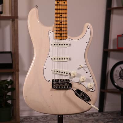 Fender Custom Shop Postmodern Stratocaster Journeyman Relic - Maple Fingerboard, Aged White Blonde image 16