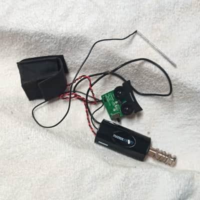 Fishman Matrix Infinity under saddle pick-up image 3