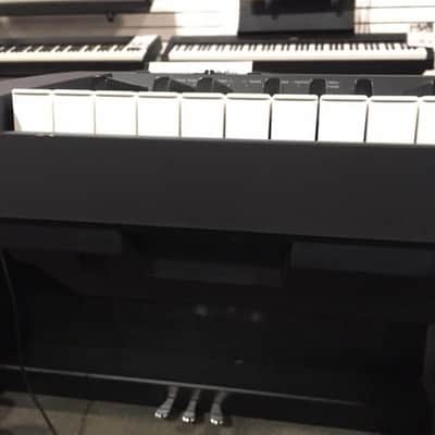 Yamaha P-35 image 9