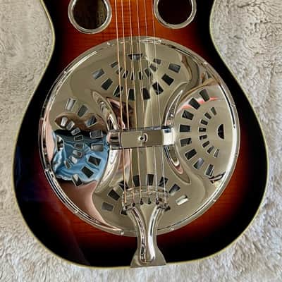 Recording King SO-998-EF Limited Edition Chrome Engraved Resonator