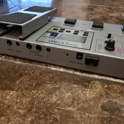 Korg Toneworks Ax1000g multi effect guitar pedal image 3