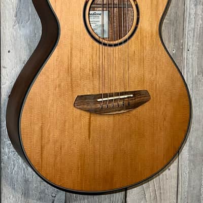 Breedlove Discovery S Companion Natural, Includes FREE Gig Bag, Support Small Business & Buy this Here ! image 3