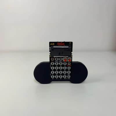 3D-Printed Pocket Operator Case with Stand – Retro Handheld Game Console Grip Ergonomics for Music Creation 2024 - PLA image 2
