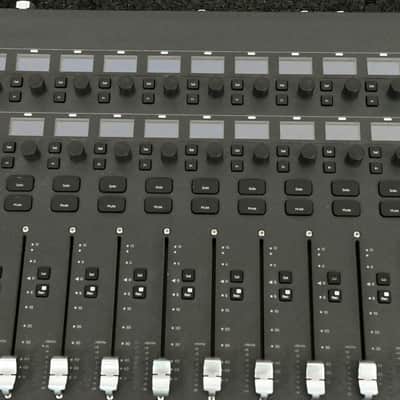 AVID S3 16-Fader Control Surface w/ E3 Engine and Road Case CG013BF image 7