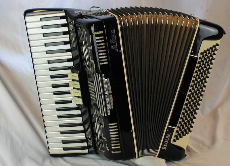 7656 - Black La Tosca Riviera Piano Accordion LMM 41 120 image 1