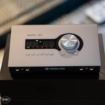 Universal Audio Apollo x4 Gen 2 Thunderbolt Audio Interface 2024 - Present - Silver image 2