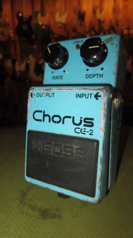 Boss CE-2