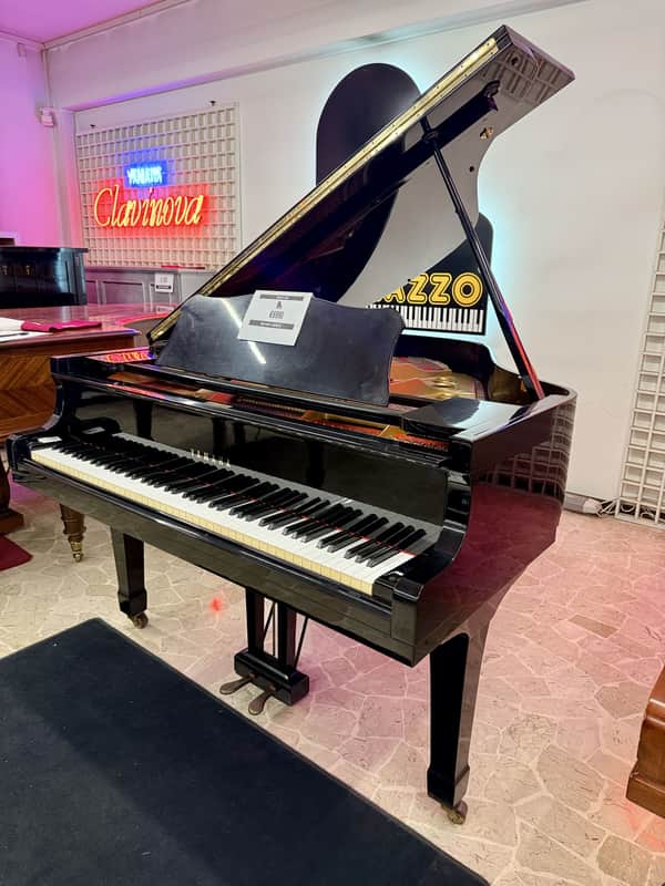 PIANOFORTE MEZZA CODA YAMAHA MOD. G1 NERO LUCIDO image 1
