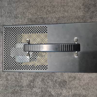 Victory Amps Sheriff 22 Compact Series 2-Channel 22-Watt Guitar Amp Head 2010s - Black/Gold image 6