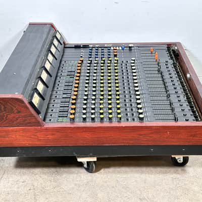 Yamaha PM-1000 16-Channel 4-Bus Mixing Console 1970s - Black image 13