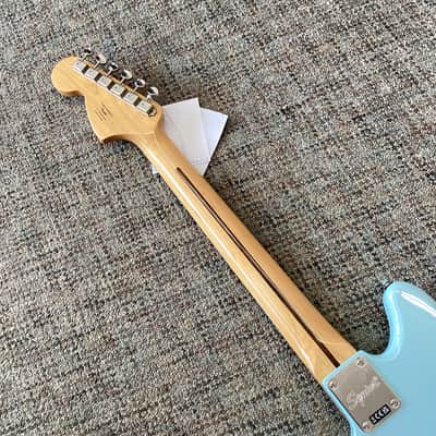 Squier Classic Vibe '60s Mustang 2025 in Sonic Blue image 5