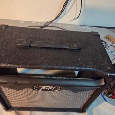 Peavey Vypyr Solid State 15-Watt 1x8" Modeling Guitar Combo 2000s - Black image 3