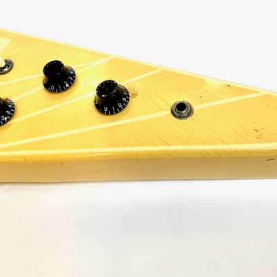 Gibson Flying V 1984 Alpine White image 10