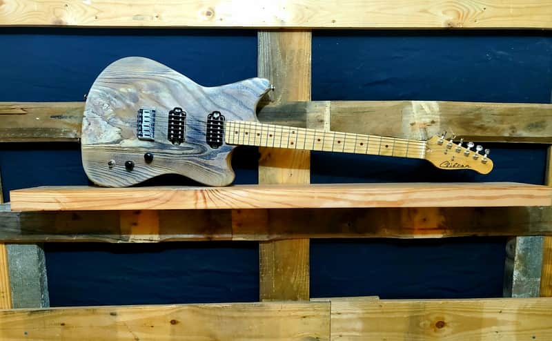 Clifton Guitarworks Cleveland - Whitewash image 1