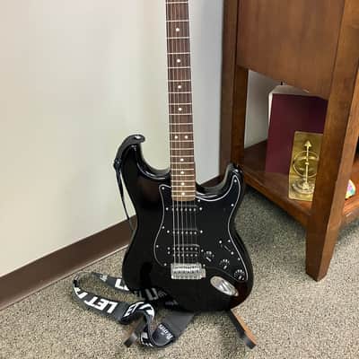 Fender Standard Stratocaster HSS 2025 - Present Black image 5