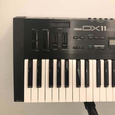 Yamaha DX11 Programmable Algorithm Synthesizer image 5