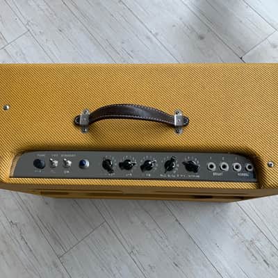 Fender '57 Twin-Amp 2-Channel 40-Watt 2x12" Guitar Combo Lacquered Tweed image 10