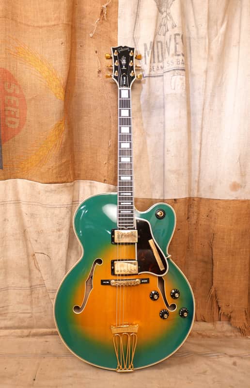 Gibson Byrdland 1980 Greenburst image 1