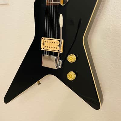 Bradley By Fujigen-Gakki Star Shaped 24 3/4” Scale Mahogany Body 1980’s - Gloss Black image 10