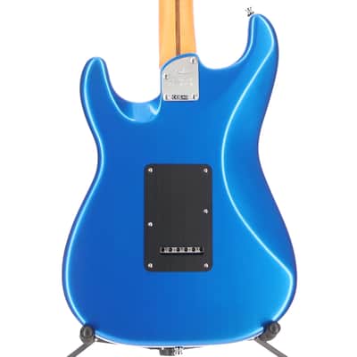 Fender American Ultra II Stratocaster, Ebony Fingerboard, Noble Blue (M6) (20637) image 2