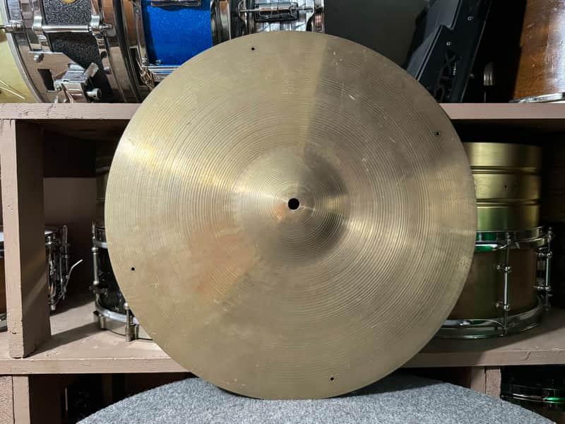 Zildjian 18" Hollow Logo Crash Cymbal image 1