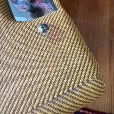 Fender '57 Custom Deluxe 2-Channel 12-Watt 1x12" Guitar Combo 2016 - Present - Lacquered Tweed image 3