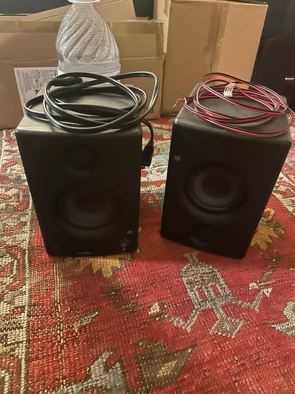 Presonus ERIS E3.5 Powered Monitor Pair w/Power Supply image 1