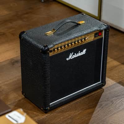Marshall Studio JCM 900 Combo image 3