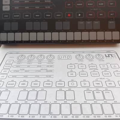 IK Multimedia UNO Analog Synth 2018 - Present - Black image 2