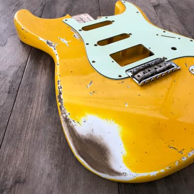 FRANCHIN Mercury guitar body Relic Aged Monaco Yellow 100% Nitro Lacquer Cracks HSS Basswood Stratocaster-Strat-S-Style Made in Italy - Stock piece #23230826 image 5