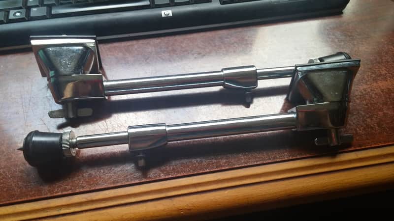 Heavy Duty BASS DRUM SPURS LEGS  3 HOLE MIRROR IMAGE SUPER CLEAN HEAVY DUTY Bild 1