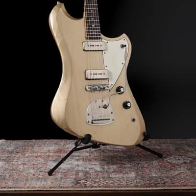 Novo - Voltur J - Shoreline Gold - Fralin HC Alnico P90’s. NEW, (Authorized Dealer) image 2