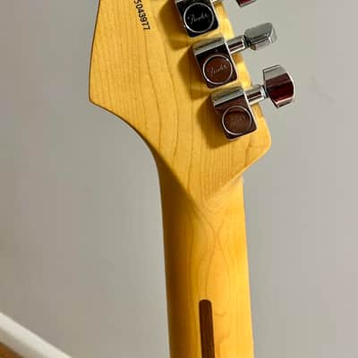 2015 Fender American Special Stratocaster HSS 3-Color Sunburst + Fender Hardshell Case image 5