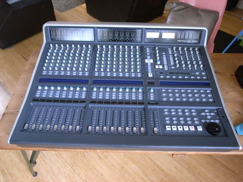 Solid State Logic Matrix SuperAnalogue 16-Channel Mixer (2008 - 2015) image 2
