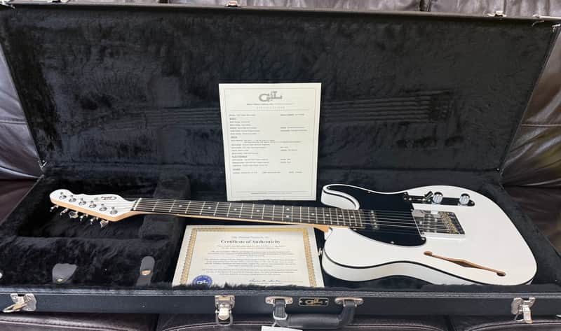 G&L U.S.A ASAT CLASSIC SEMI HOLLOW 2020 NOS - White image 1