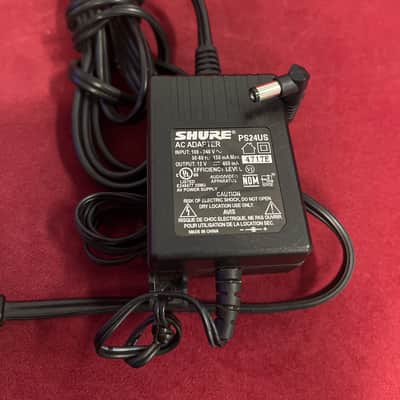 Shure BLX4 Transmitter and Receiver image 7