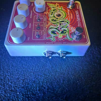 Electro-Harmonix Blurst Modulated Filter Pedal image 2