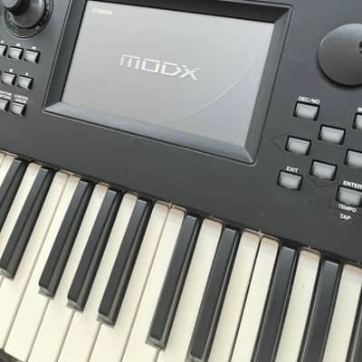 Yamaha MODX 6 2022 - great image 3